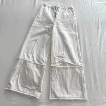 HARE 화이트 데님