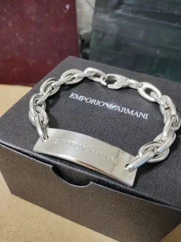 양호품 아르마니 ARMANI 로고 실버 925 초중량 팔찌 이탈리아제