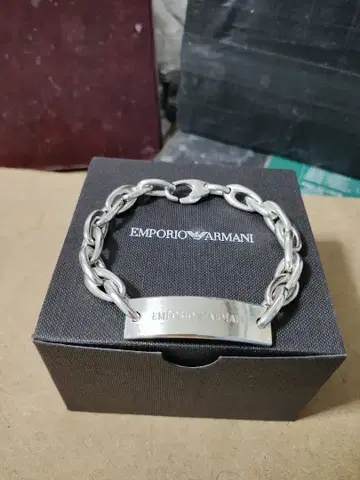 양호품 아르마니 ARMANI 로고 실버 925 초중량 팔찌 이탈리아제
