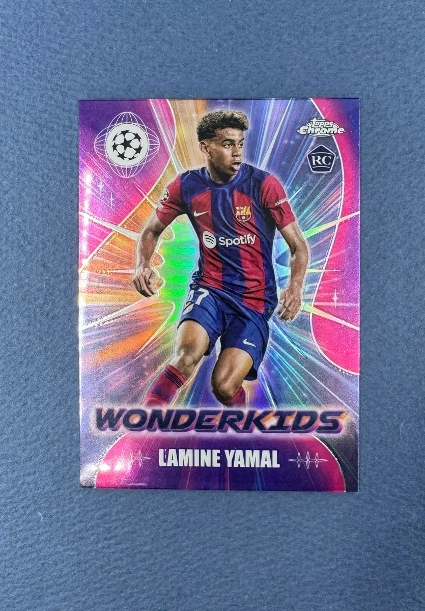 2023-24 Topps Chrome UEFA Club Competitions 라민 야말 Wonderkids (루키)