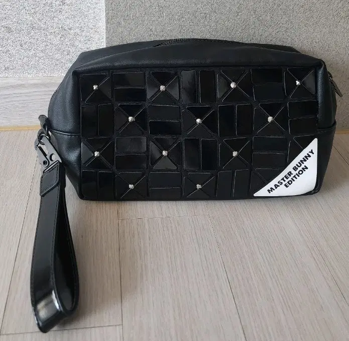 마스터바니에디션 파우치