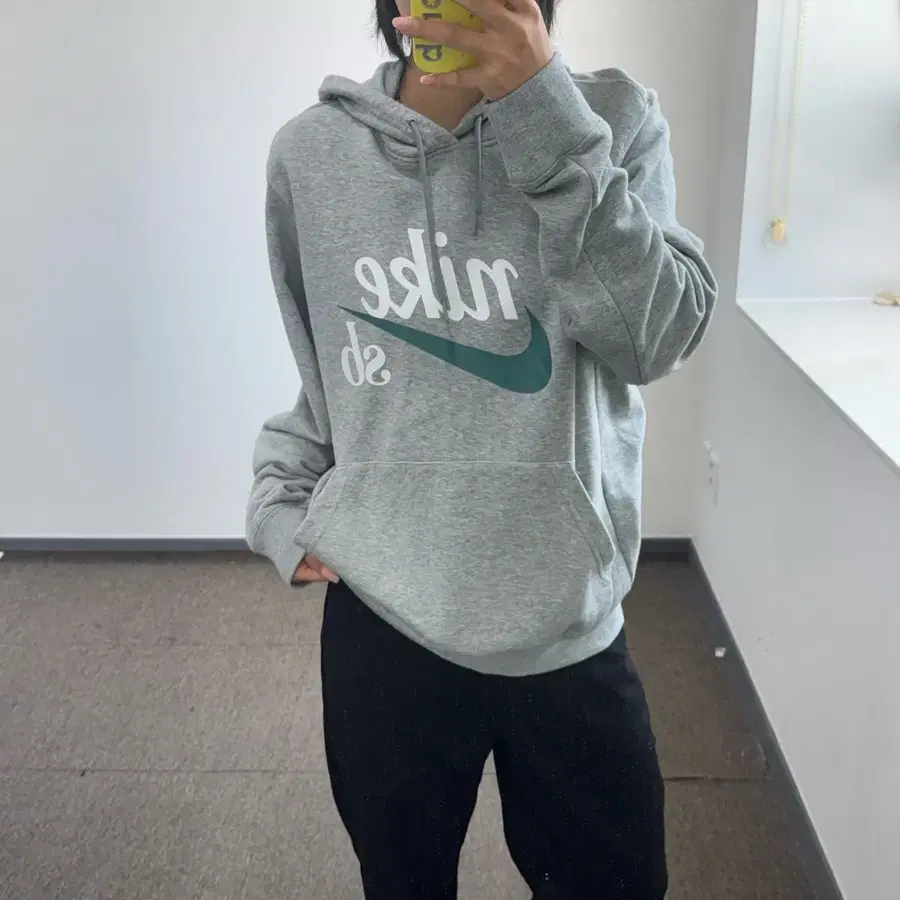 Nike 나이키 레터링 로고 그레이 후드티