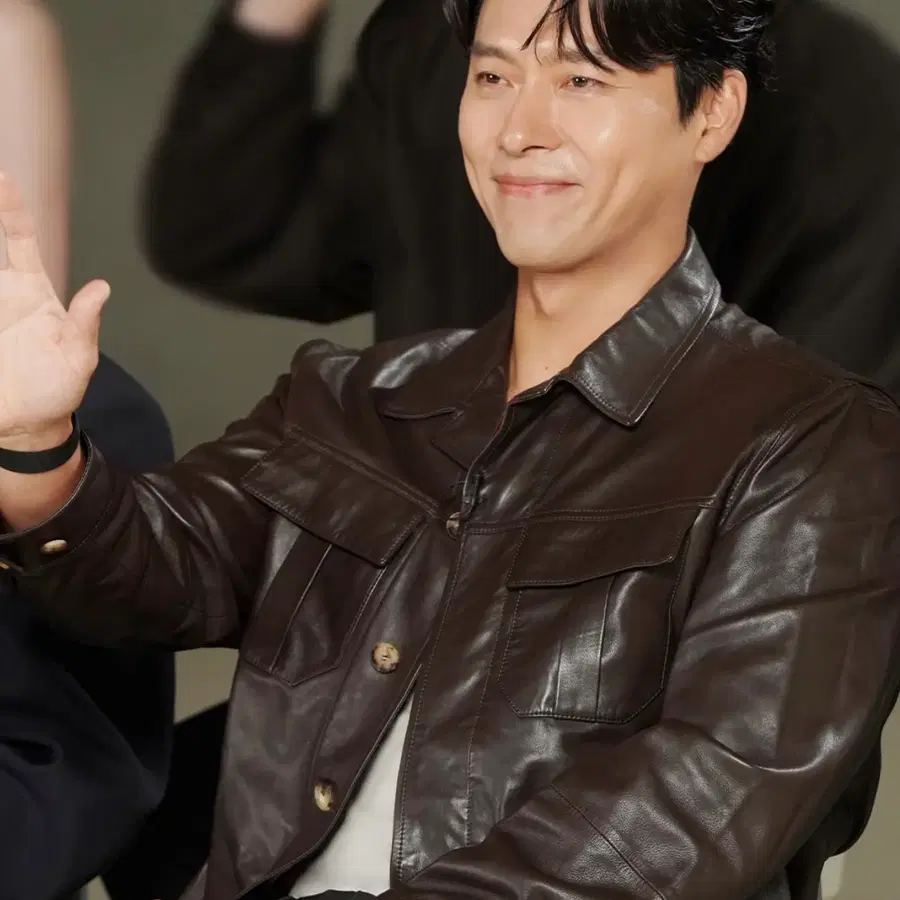 브루넬로 쿠치넬리 26 S/S 가죽자켓 새상품