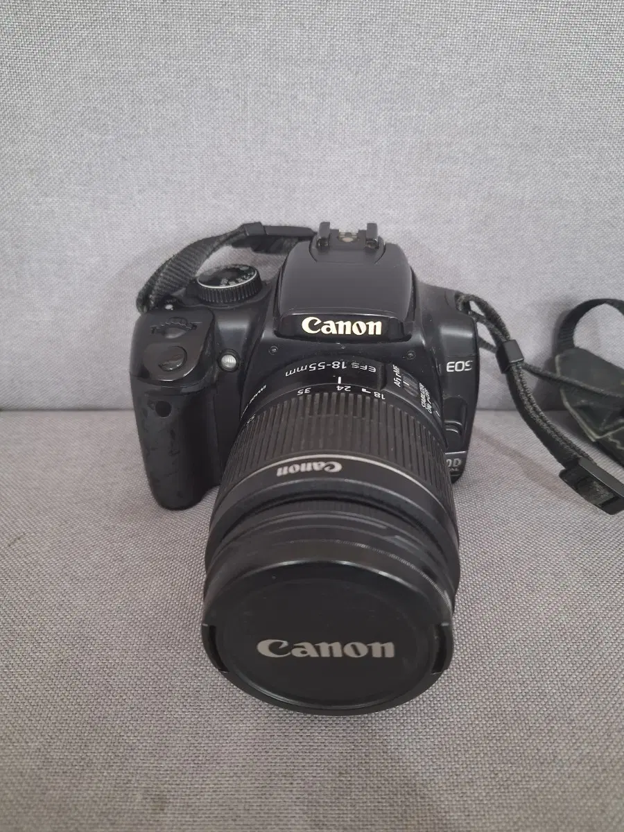 캐논 EOS 350D 18-55mm 번들 렌즈 포함