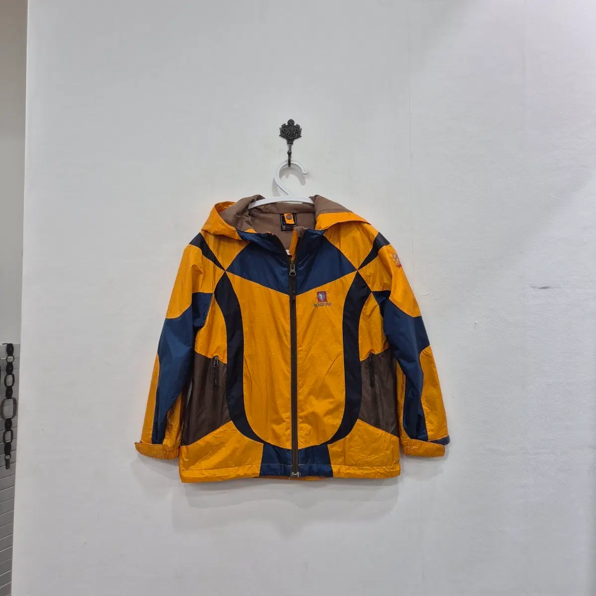 블랙야크 키즈 등산 바람막이점퍼 120