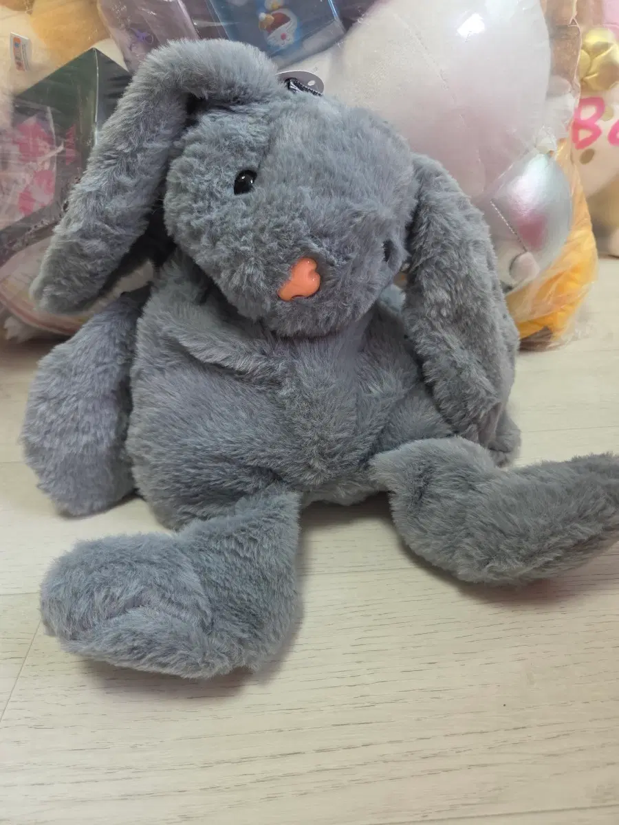 토끼 인형 가방 그레이