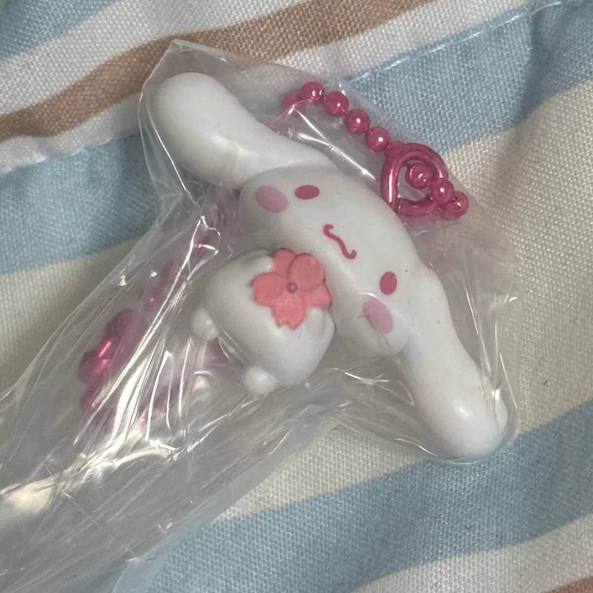 벚꽃 시나모롤 원톤 마스코트 벚꽃ver. 가챠 피규어 키링