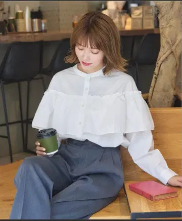 가격 인하! titivate 택 포함 프릴 디자인 블라우스