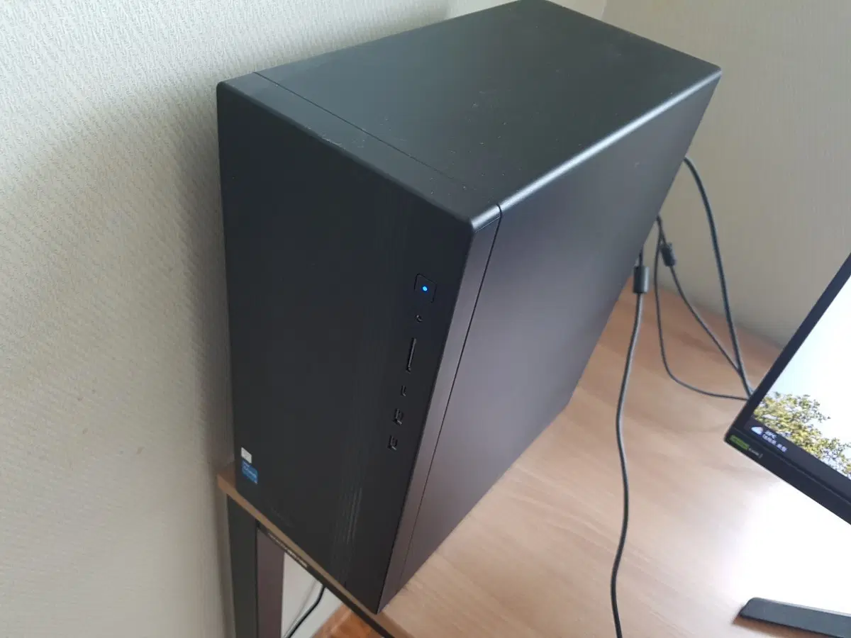 삼성데스크탑 dm500tgz-ad5ab 팝니다