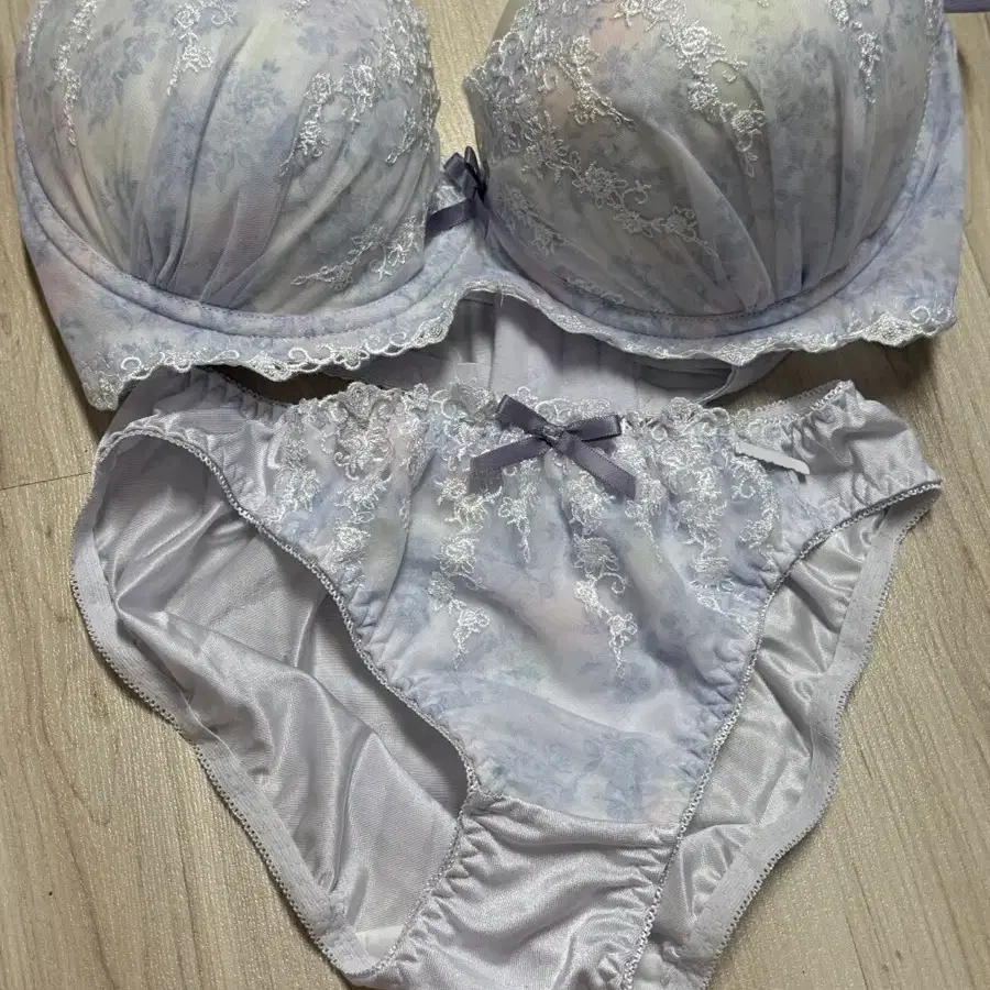 속옷