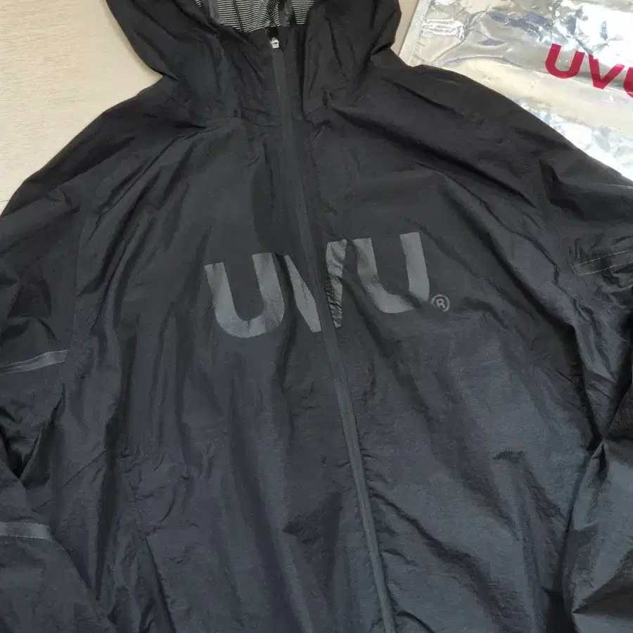 UVU 바람막이 재킷 L