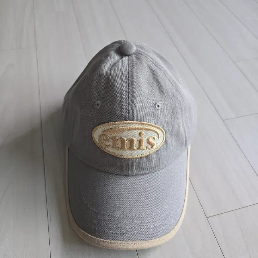 emis 볼캡 그레이