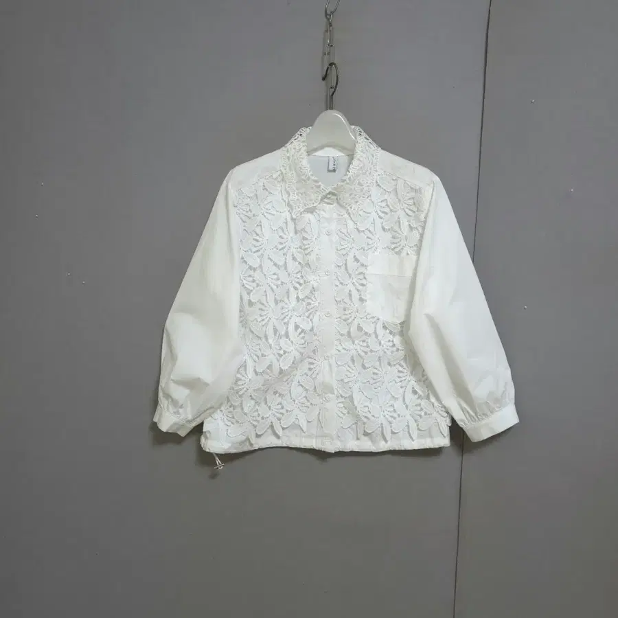레이스카라 배색이쁜 화이트 블라우스 F   n1203