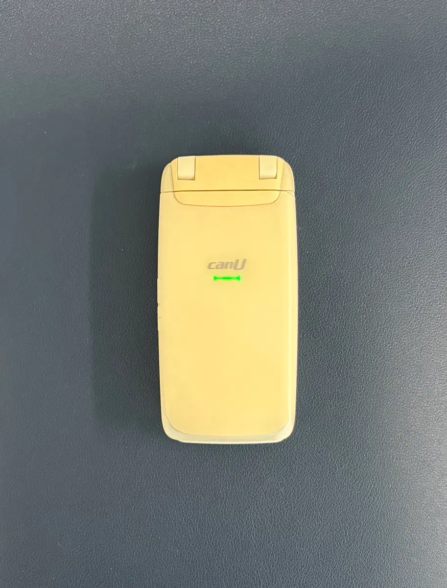 A급 시료폰 캔디폰 캔유701d 캔유폰6 팝니다