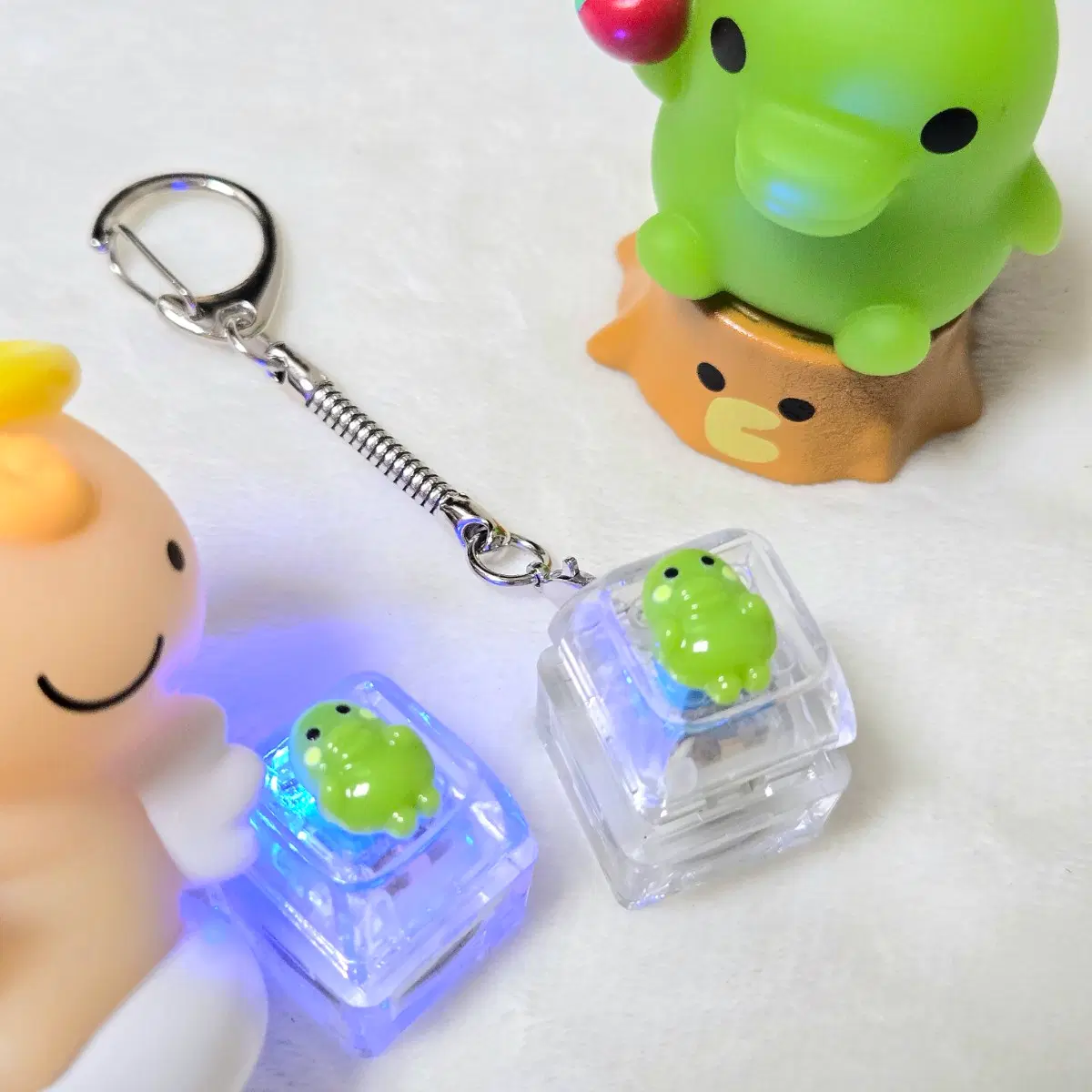 주댕치 키링 키캡 LED 키보드 키링 다마고치 구치파치