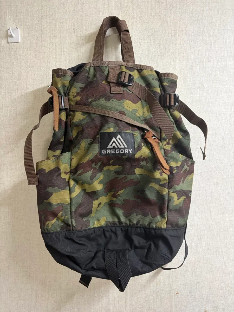 그레고리 멀티데이 카모