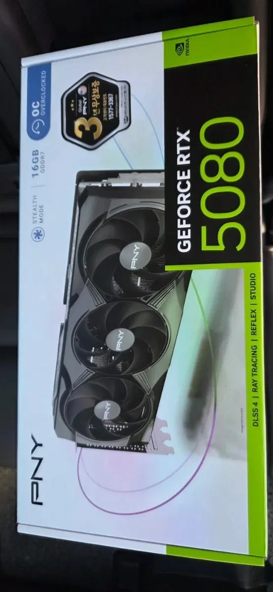 PNY 지포스 RTX 5080 16GB OC D6X