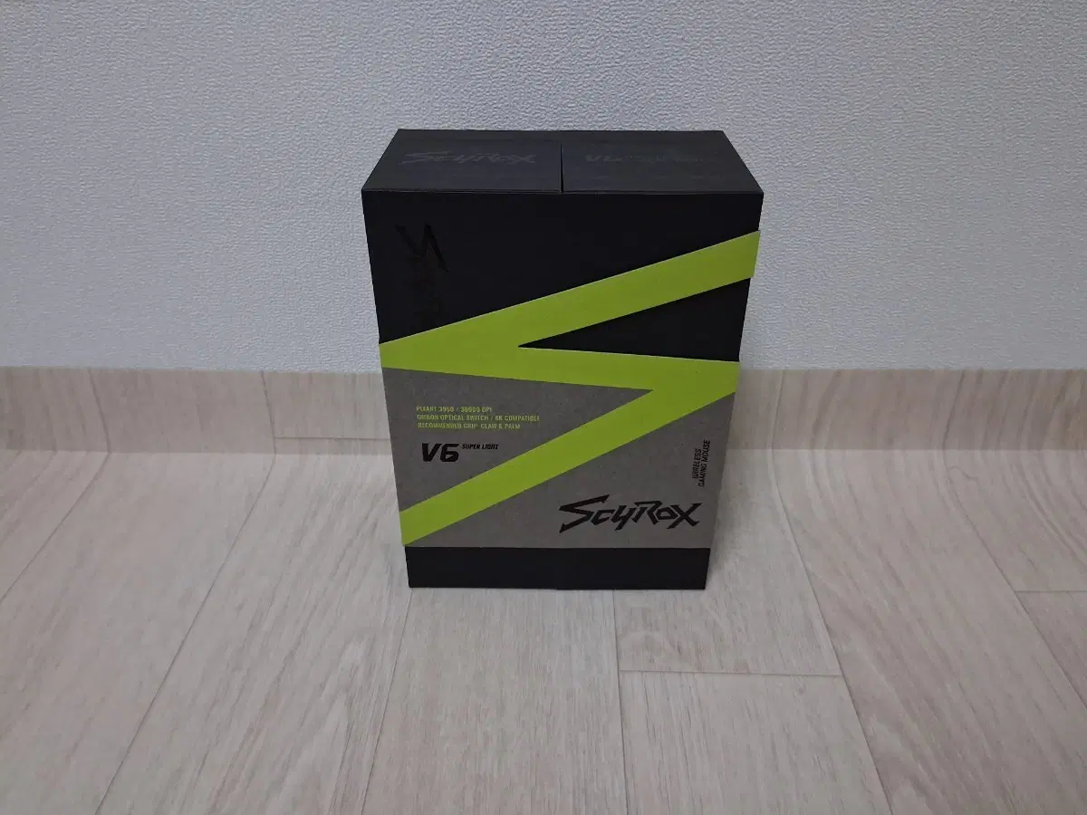 프리플로우 사이록스 V6 8K 무선 마우스