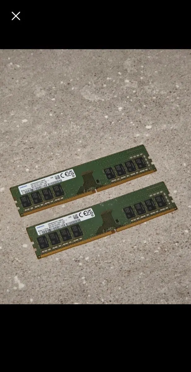 삼성 DDR4-3200 8GB 램 2장 판매합니다