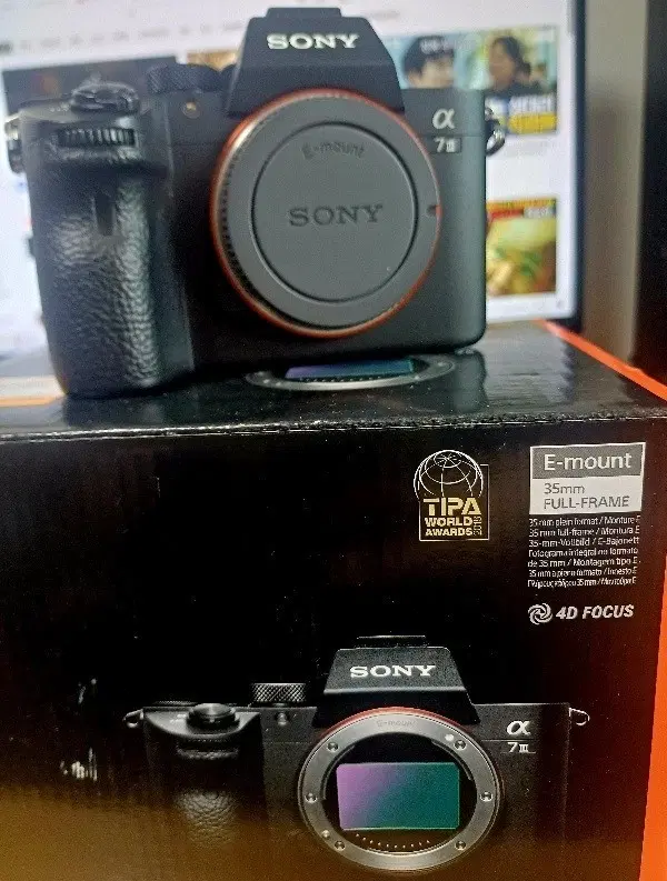 소니 알파 A7 III 카메라