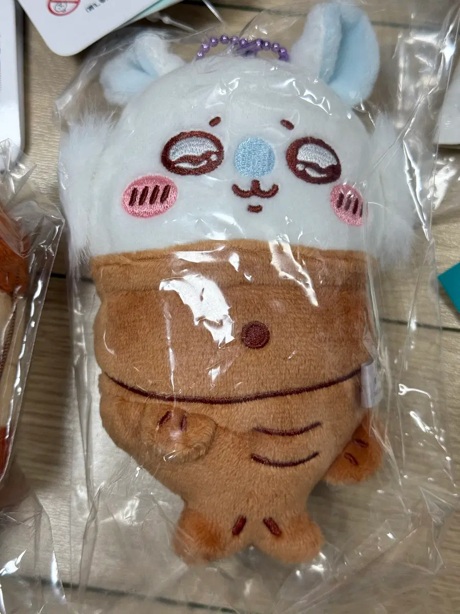 치이카와 항저우 한정 모몽가 미개봉 마스코트 키링