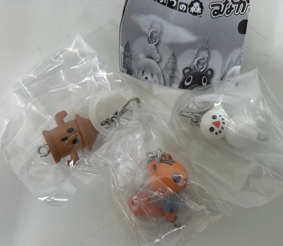 동숲 메지루시 가챠 동물의숲 토용 눈사람 라라미 3종 일괄