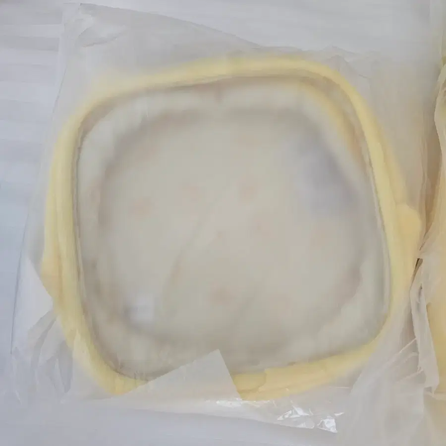 뽁아리 카리비너 파우치 (원가양도)
