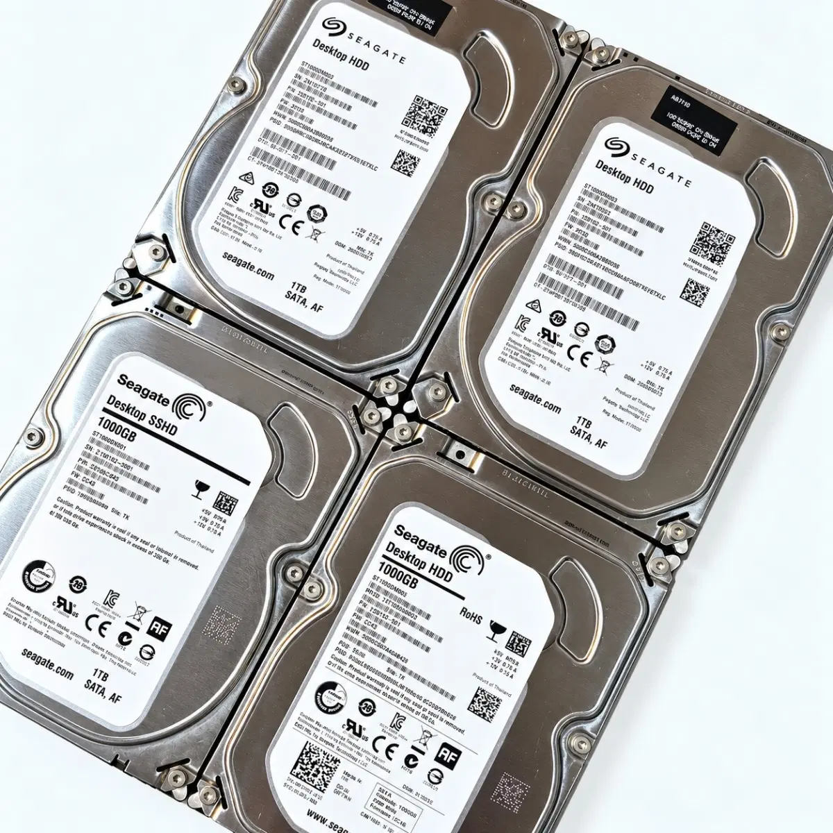 씨게이트 1tb(1000GB) 데스크탑 하드 팝니다.