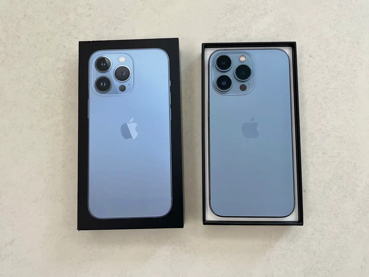 아이폰 13pro 256GB 시에라블루 베터리 89%