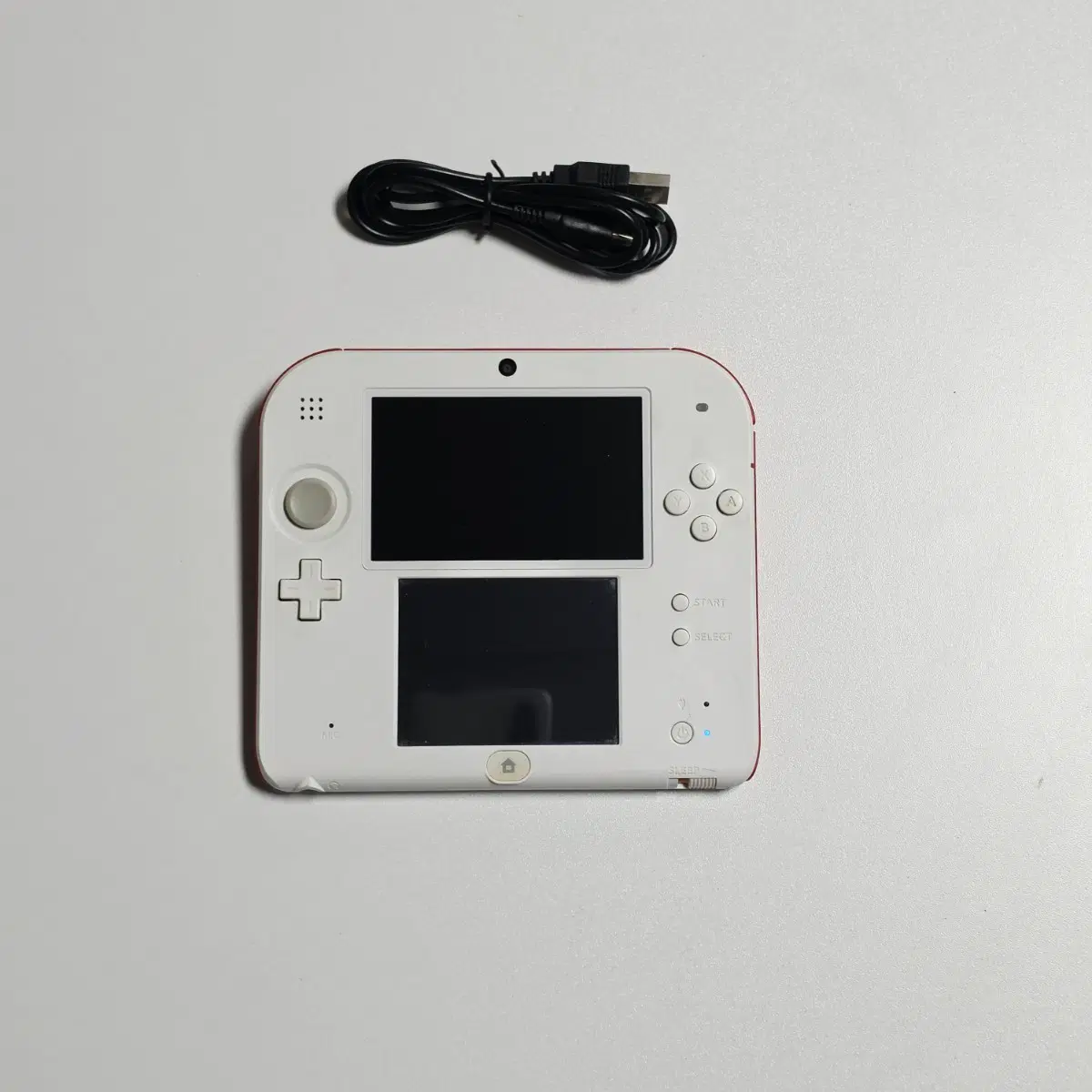 닌텐도 2DS 화이트 식빵