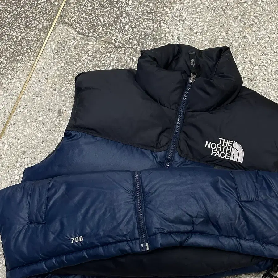 90 노스페이스 700 네이비 구스다운 패딩 베스트