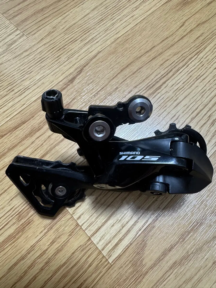 시마노 105 R7000 GS 뒷드레일러 판매합니다