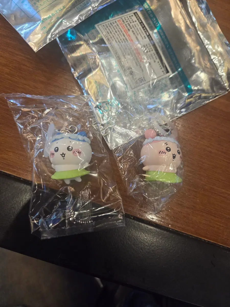 치이키와 메지루시 하치와레 카니 일괄 세트