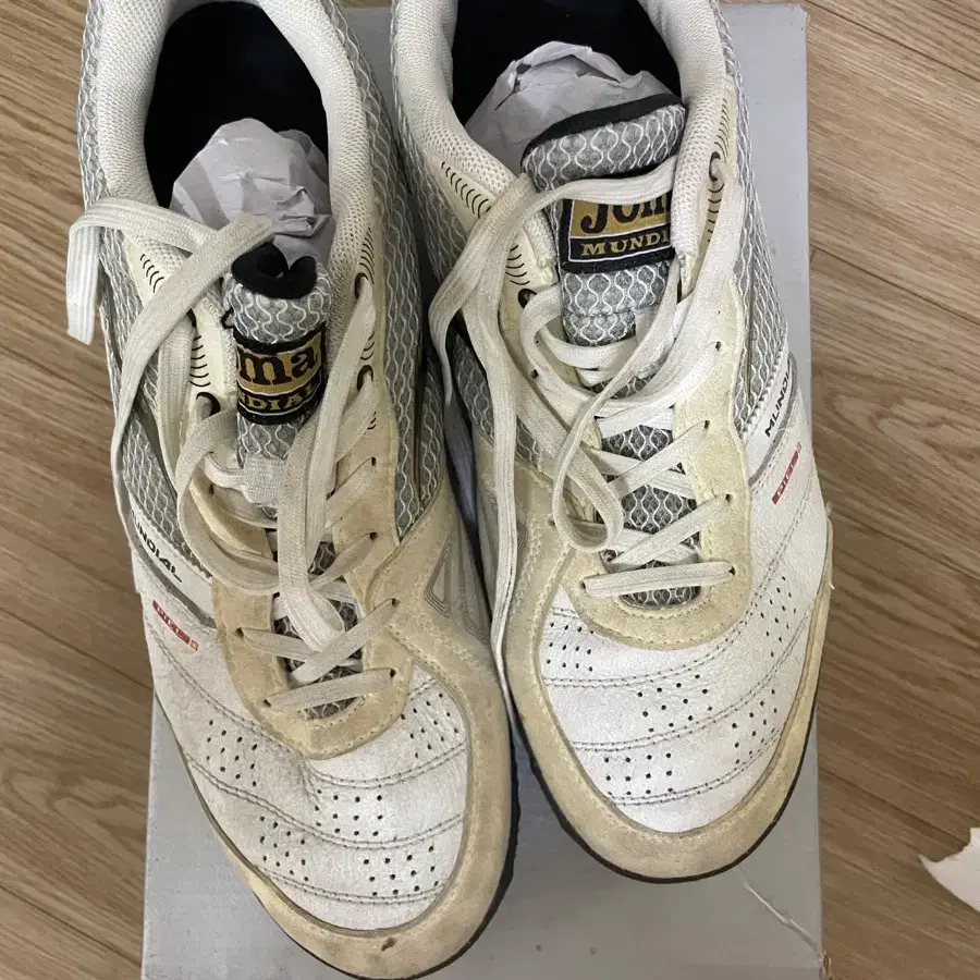조마(joma) 풋살화 275