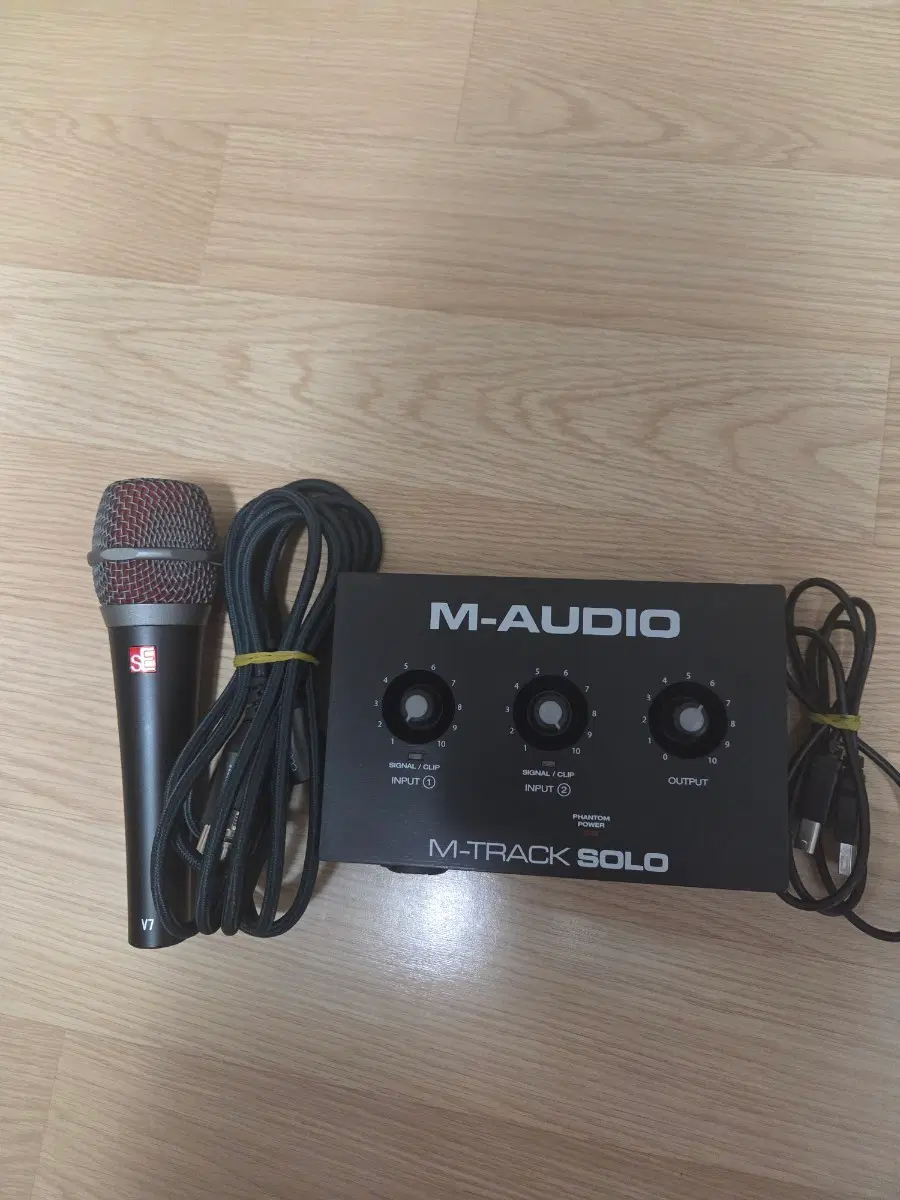 M-Audio M-Track Solo USB 오디오 인터페이스, SE V7 보컬 다이나믹 마이크