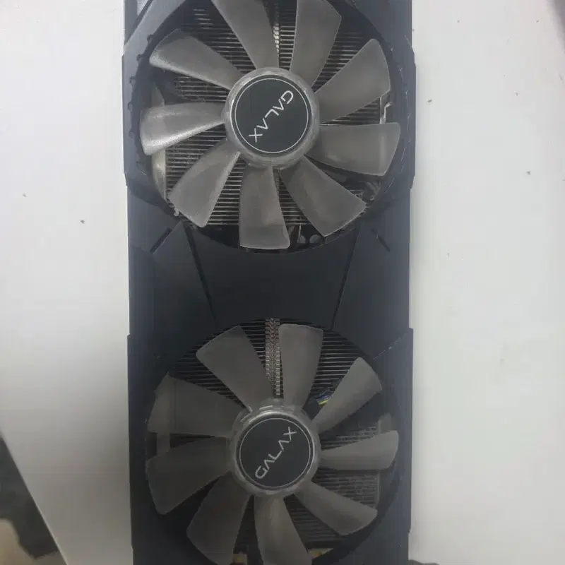 갤럭시 RTX 2060 SUPER 8GB 그래픽카드 팝니다