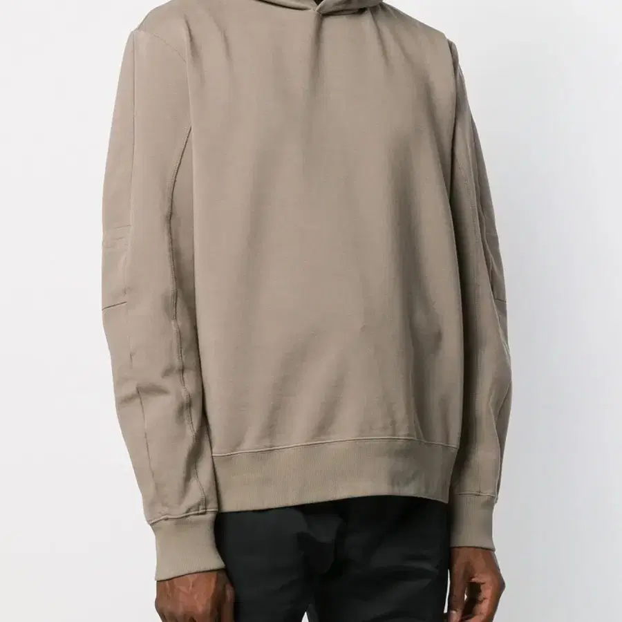 1017 ALYX 9SM Toggle Sleeve Boxy Hoodie