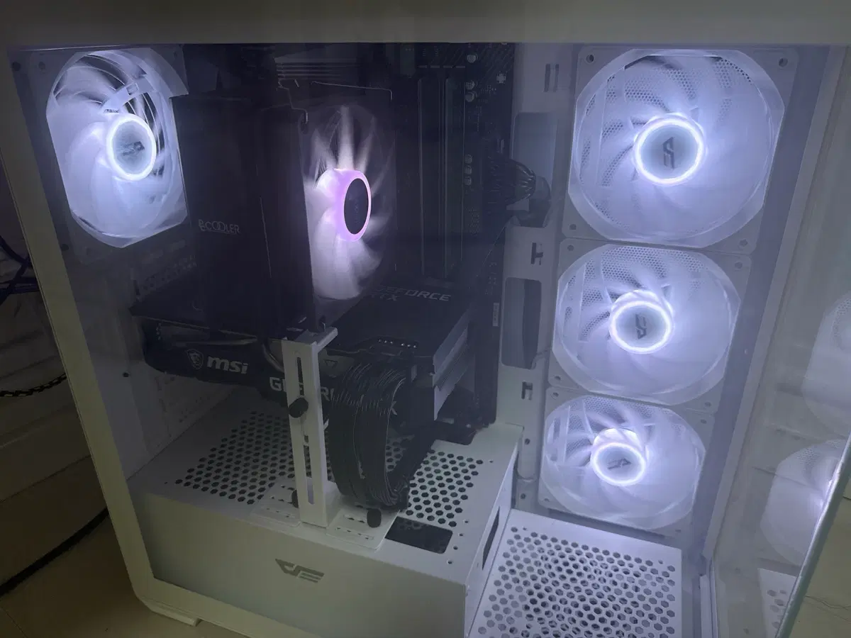 Ryzen 7 5800X3D + 삼성 DDR4 64GB + X570 AORUS PRO 판매합니다