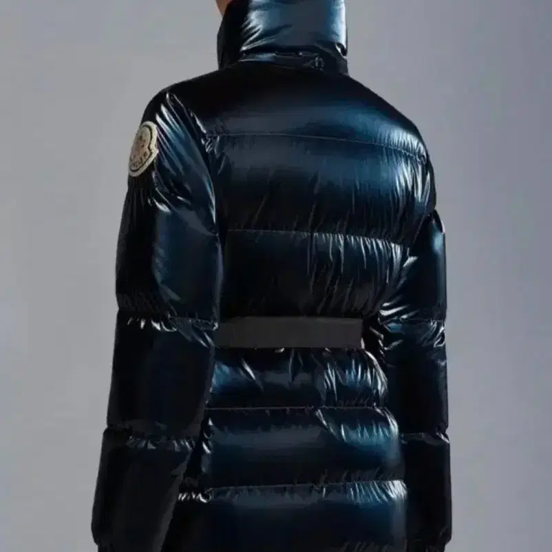몽클레르 MONCLER 몽클레어 벨트 패딩 네이비화이트 정품.새상품.439만원 사진 5