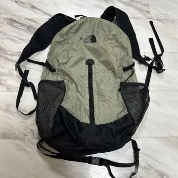 THE NORTH FACE 메이플라이 팩 22 클레이 그레이