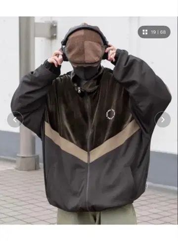 완판템 페르슈 트랙 자켓 벨로아 브라운 오버 사이즈