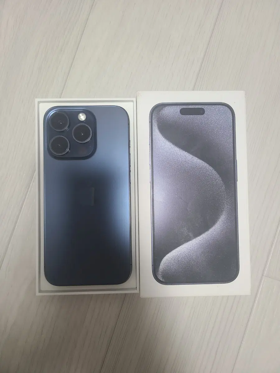 아이폰 15프로 128GB 티타늄 블루