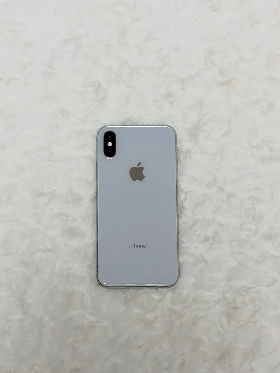 애플 아이폰 XS 실버 64GB