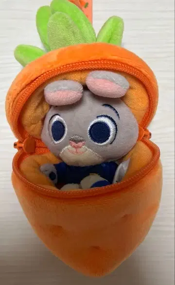 일본 미발매 주토피아 주디 당근 봉제 인형 마스코트 키체인
