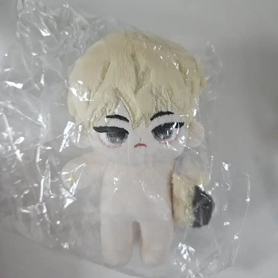 이착헌 앙증기려 10cm