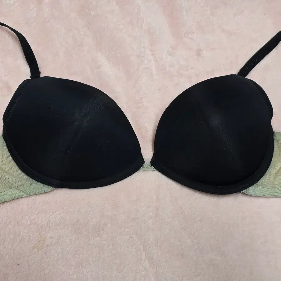 (중고) 여성 원더브라 블랙그린 브래지어 80B