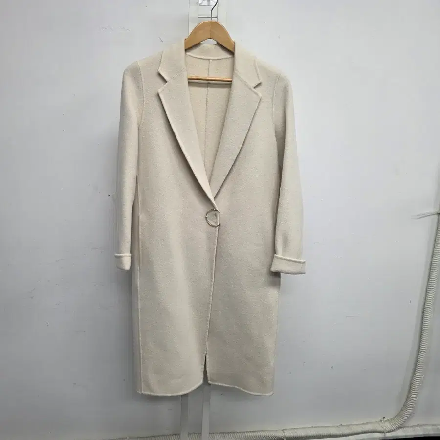 주크 ZOOC아이보리 롱 코트