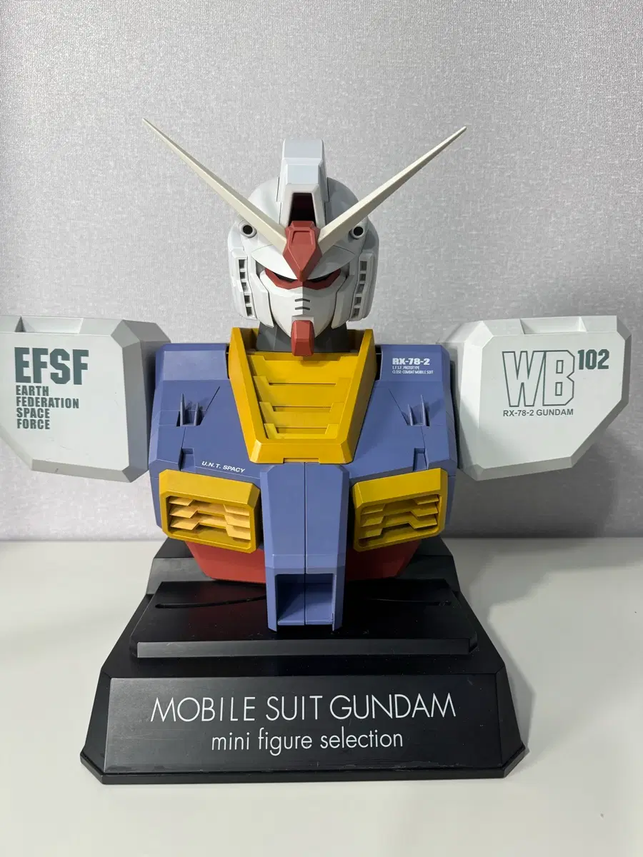 MF 1/20 퍼스트 건담 흉상 판매합니다