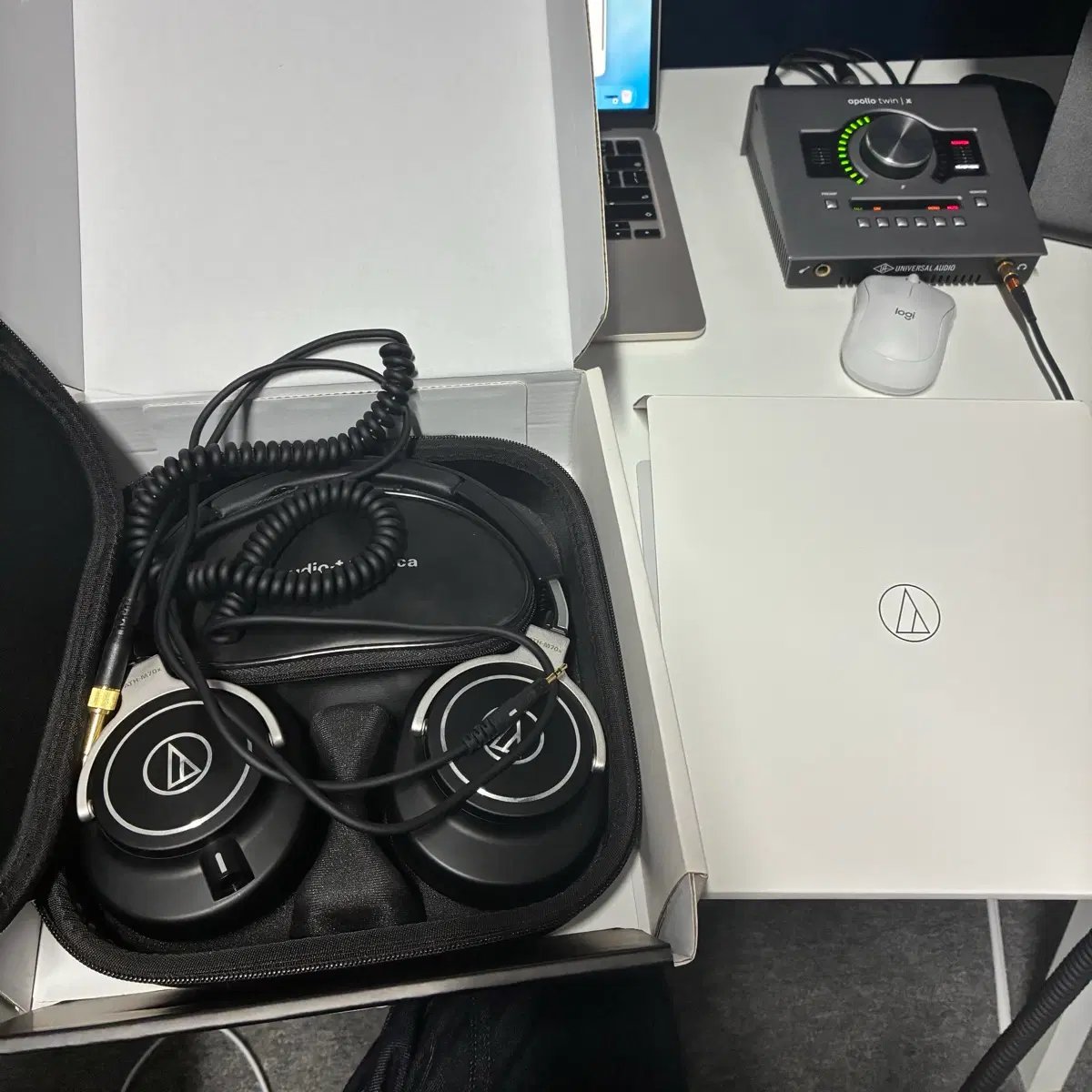 오디오테크니카 ATH-M70x 모니터링 헤드폰