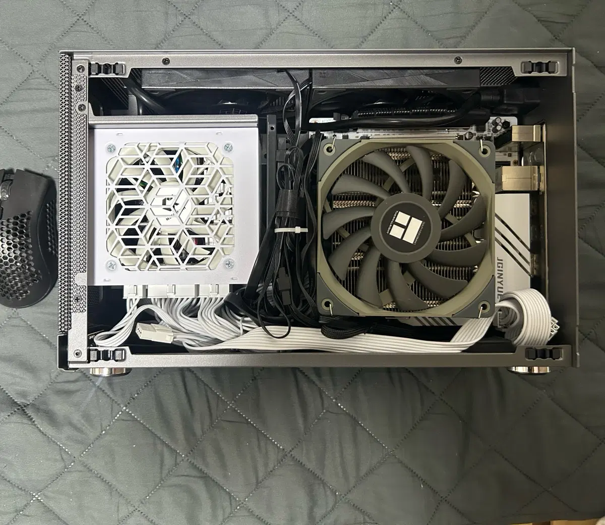 13600KF + 1080TI + RAM 32GB SFF빌드